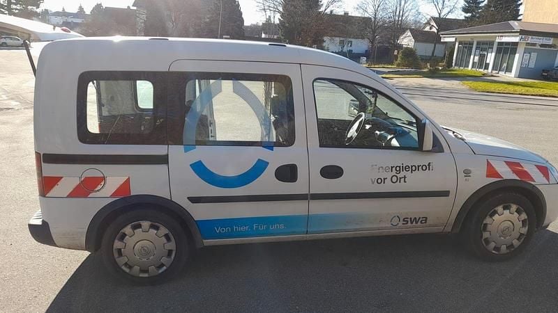 Occasion Opel Combo Life 94 ch (69 kW) 2008 Argent Break