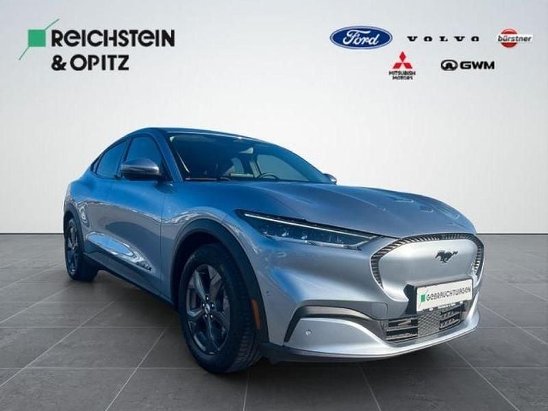 Gebraucht Ford Mustang Mach-E Extended Range 216 kW (294 PS) 2024 Iced blue silver SUV