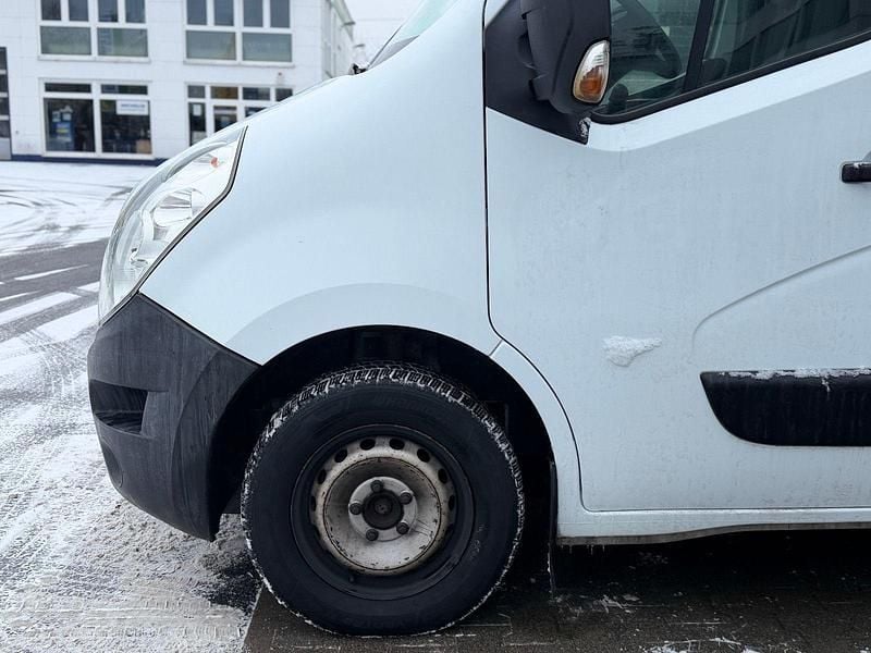 Gebraucht Renault Master 131 PS (96 kW) 2017 Weiß Van / Kleinbus