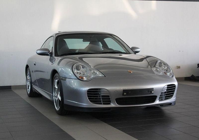 Używany Porsche 996 345 KM (253 kW) 2004 Srebrny Coupe