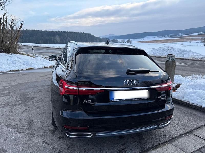 Gebraucht Audi A6 Ambiente 204 PS (150 kW) 2019 Schwarz Kombi