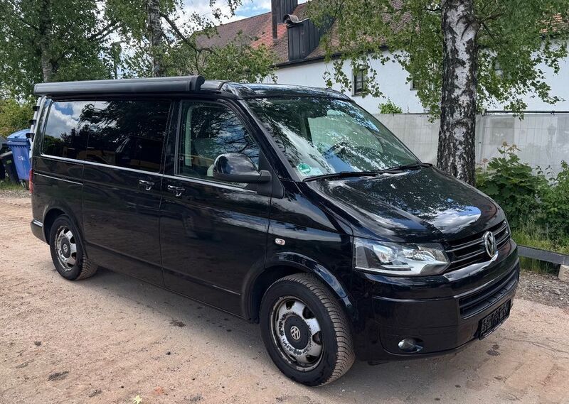 Schwarz Gebraucht 2015 VW T5 California Van | 31.500 € - Bild 1/4