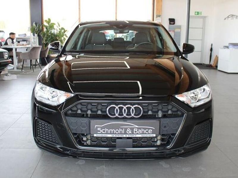 Gebraucht Audi A1 Sportback Advanced 110 PS (80 kW) 2023 Schwarz Kleinwagen