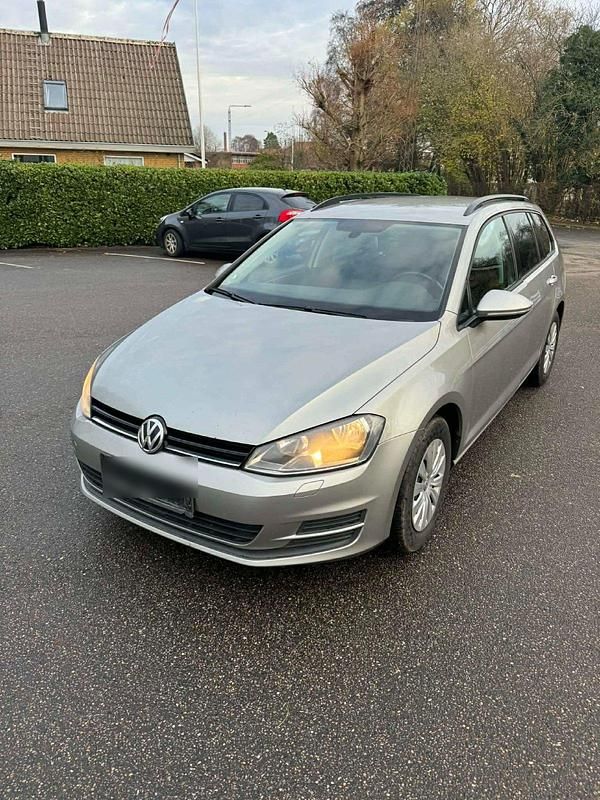 Silber Gebraucht 2014 VW Golf VII Kombi | 5.700 € (Superpreis) - Bild 1/4