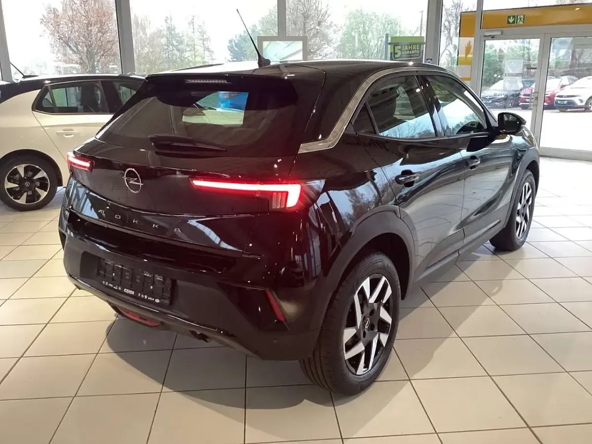 Gebraucht Opel Mokka Elegance 101 PS (74 kW) 2024 Schwarz perla SUV