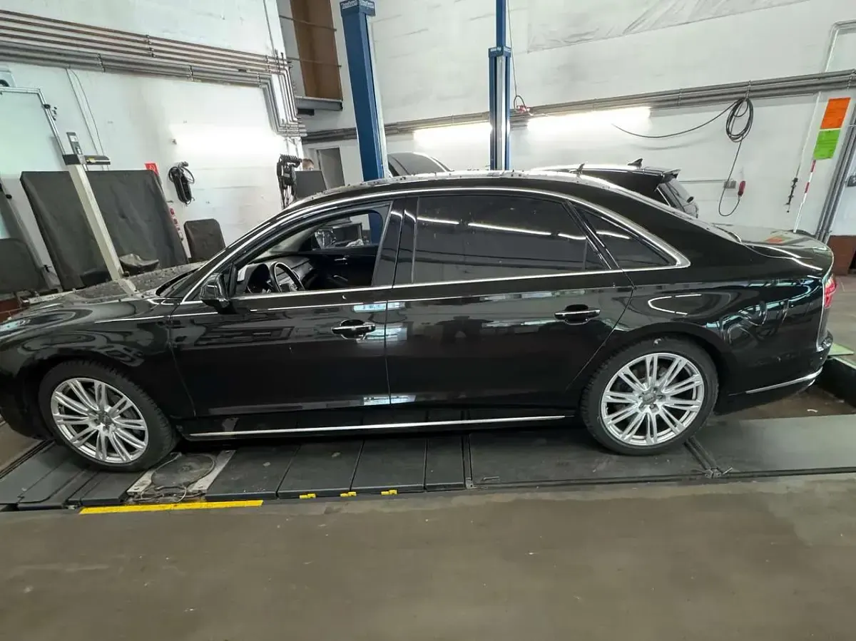 Gebraucht Audi A8L 385 PS (283 kW) 2017 Schwarz Limousine