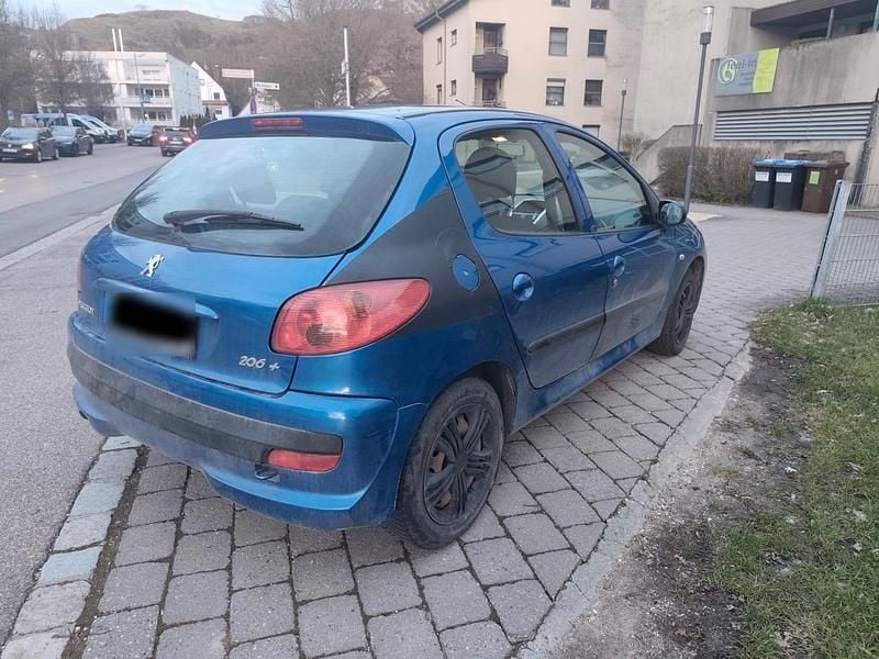 Gebraucht Peugeot 206+ 75 PS (55 kW) 2009 Blau Kleinwagen
