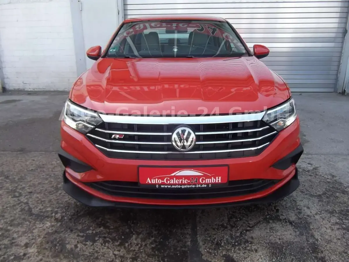 Gebraucht VW Jetta R 150 PS (110 kW) 2019 Orange Limousine