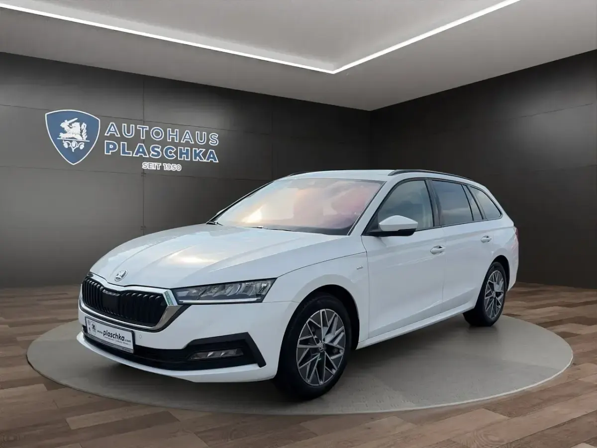 Gebraucht Skoda Octavia Tour 116 PS (85 kW) 2023 Kombi