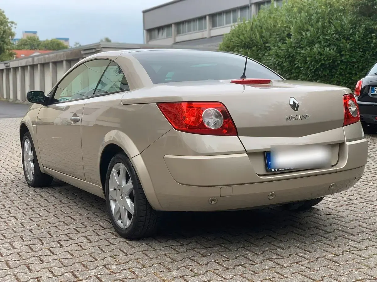 Gebraucht Renault Mégane Cabriolet Avantage 111 PS (81 kW) 2008 Beige Cabrio