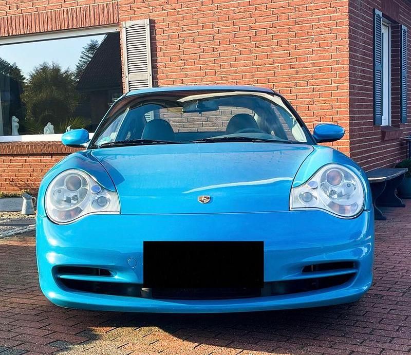 Usata Porsche 911 Carrera 320 CV (235 kW) 2002 Blu Coupé