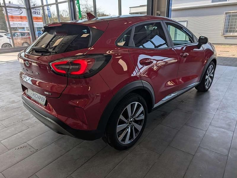 Gebraucht Ford Puma Titanium X 125 PS (91 kW) 2023 Rot SUV