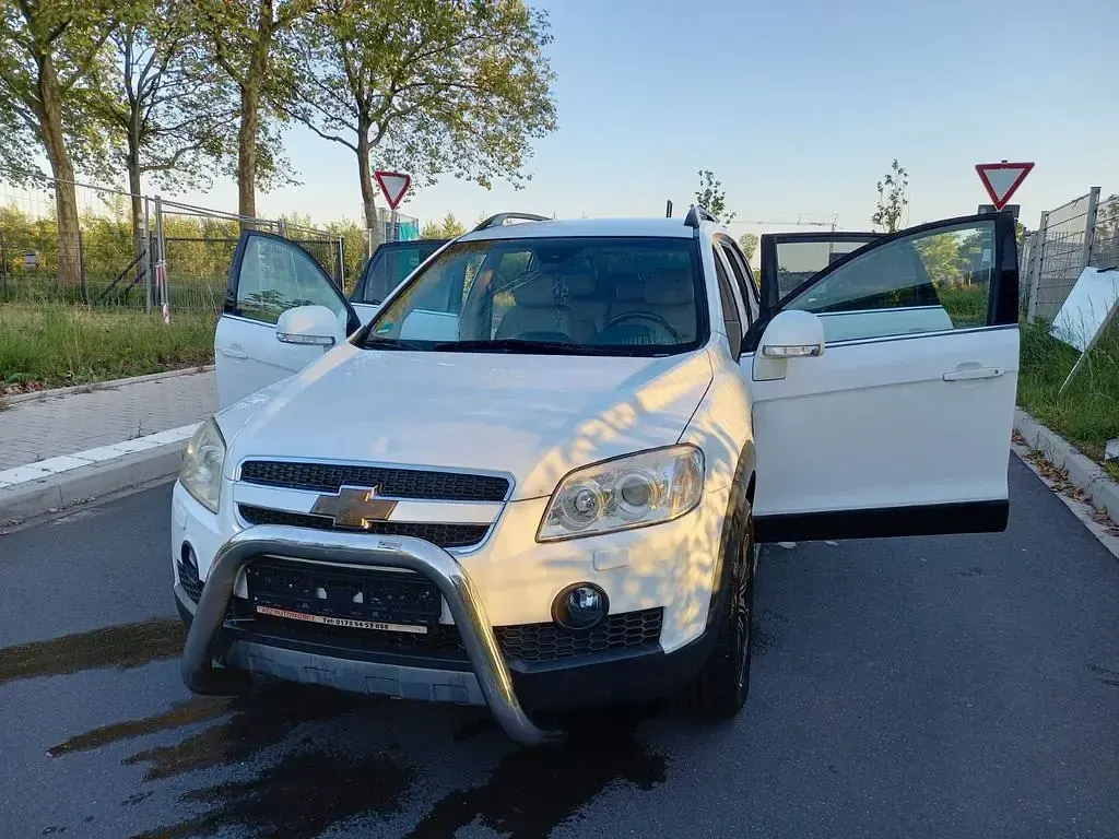 Gebraucht Chevrolet Captiva LT 150 PS (110 kW) 2008 Weiß SUV