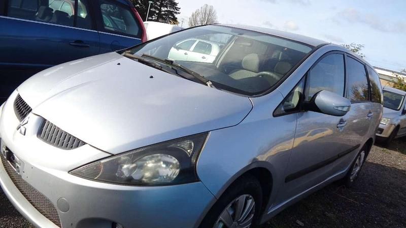 Gebraucht Mitsubishi Grandis 165 PS (121 kW) 2004 Grau Van / Kleinbus