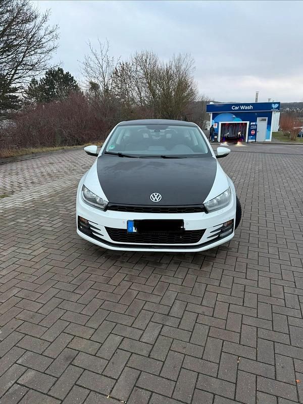 Gebraucht VW Scirocco 125 PS (91 kW) 2014 Weiß Coupé