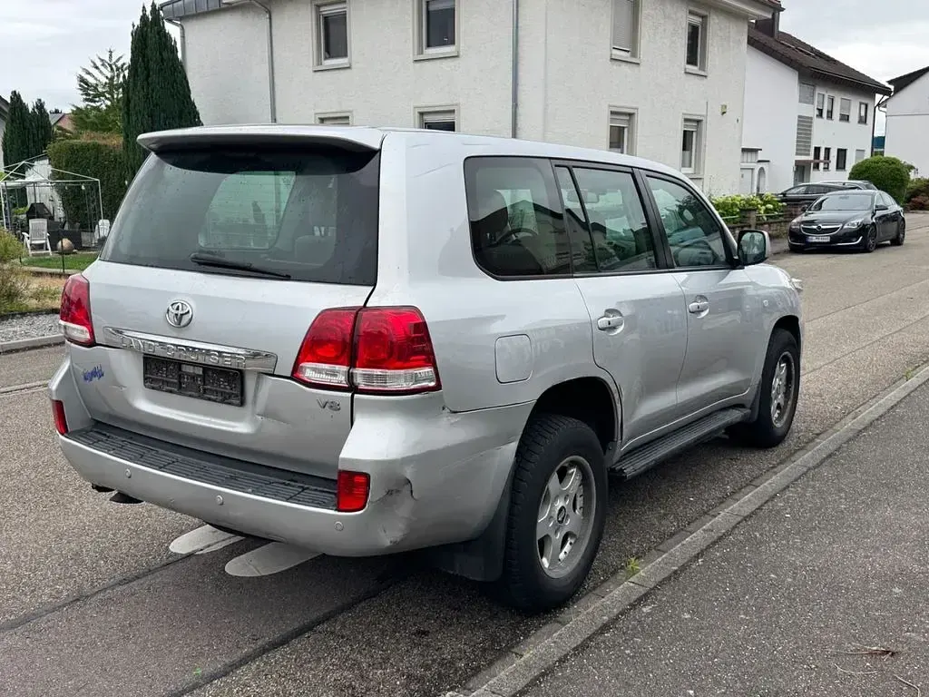 Gebraucht Toyota Land Cruiser 286 PS (210 kW) 2008 Silber SUV