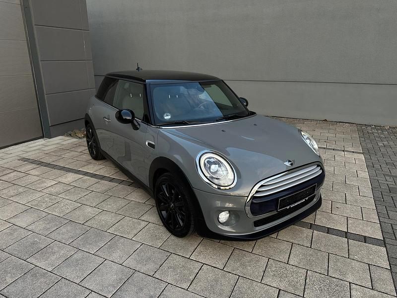 Gebraucht Mini Cooper Chili 136 PS (100 kW) 2015 Grau Kleinwagen