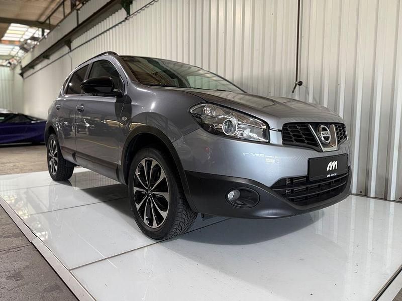 Silber Gebraucht 2013 Nissan Qashqai 360º SUV | 8.990 € (Fairer Preis) - Bild 1/4