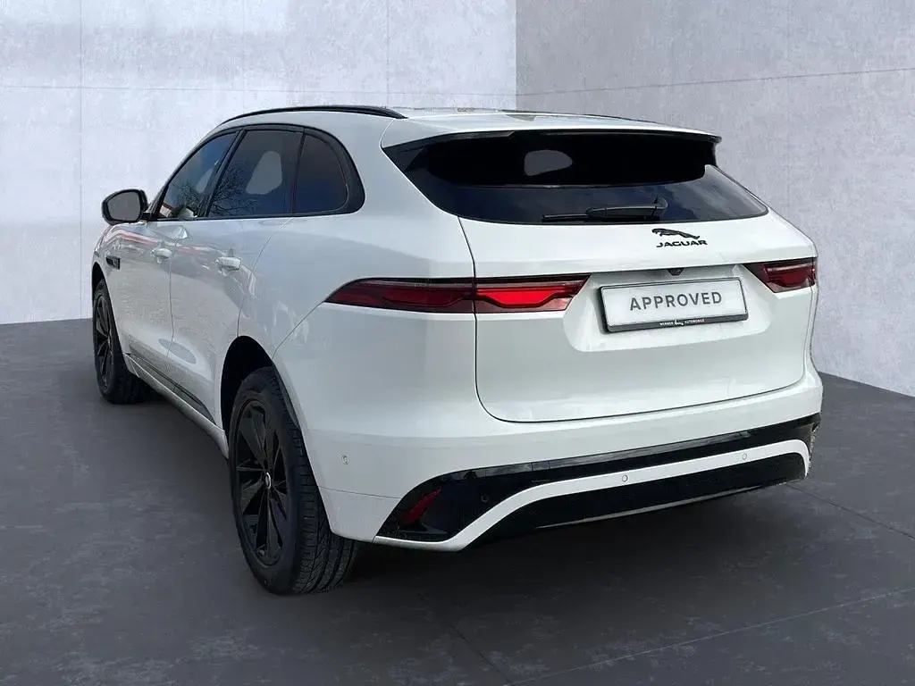 Second-hand Jaguar F-Pace R-Dynamic 204 CP (150 kW) 2024 Alb SUV