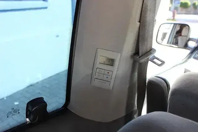 Używany VW T4 102 KM (75 kW) 1999 Srebrny Van