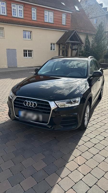 Gebraucht Audi Q3 150 PS (110 kW) 2015 Schwarz SUV
