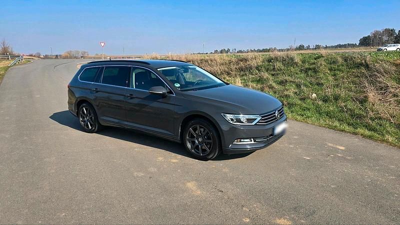 Gebraucht VW Passat 150 PS (110 kW) 2016 Grau Kombi