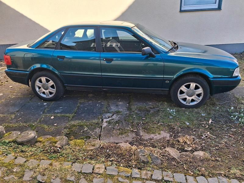 Second-hand Audi 80 90 CP (66 kW) 1993 Verde Berlinǎ
