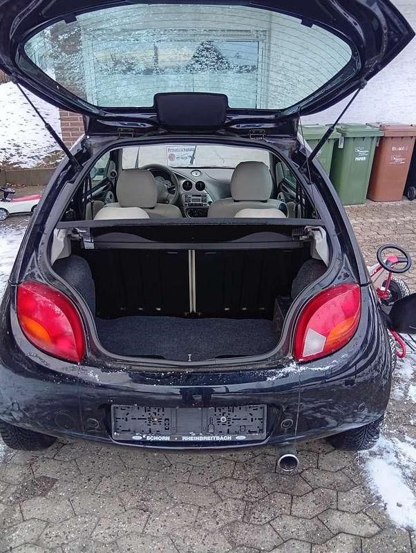 Gebraucht Ford Ka Futura 60 PS (44 kW) 2003 Limousine