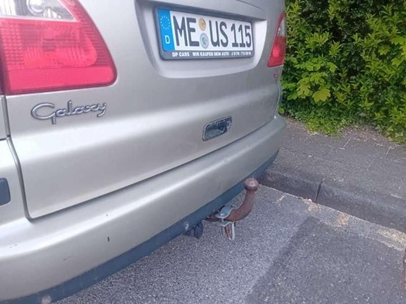 Second-hand Ford Galaxy 131 CP (96 kW) 2006 Gri Monovolum