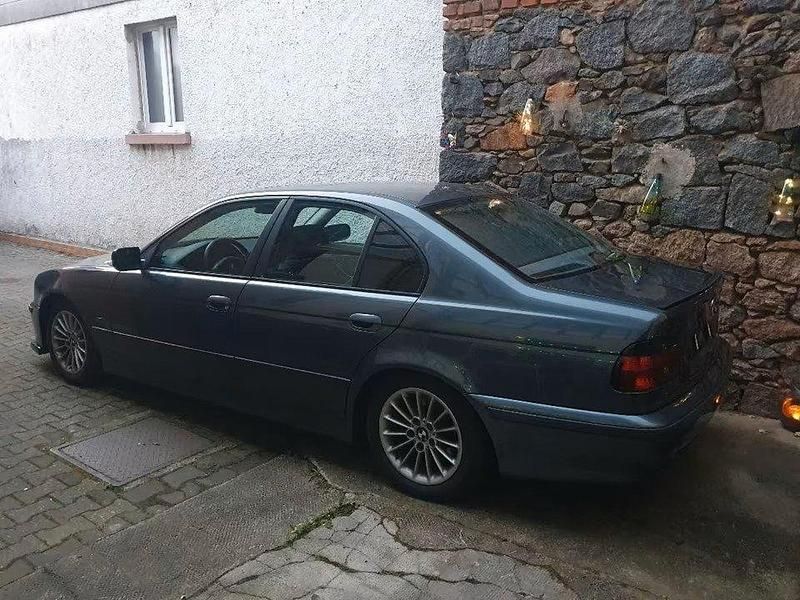Gebraucht BMW 520 Basis 150 PS (110 kW) 2000 Grau Limousine