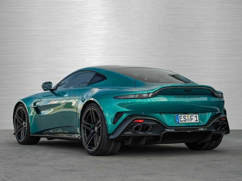 Gebraucht Aston Martin V8 Vantage 665 PS (489 kW) 2024 Podium green Coupé