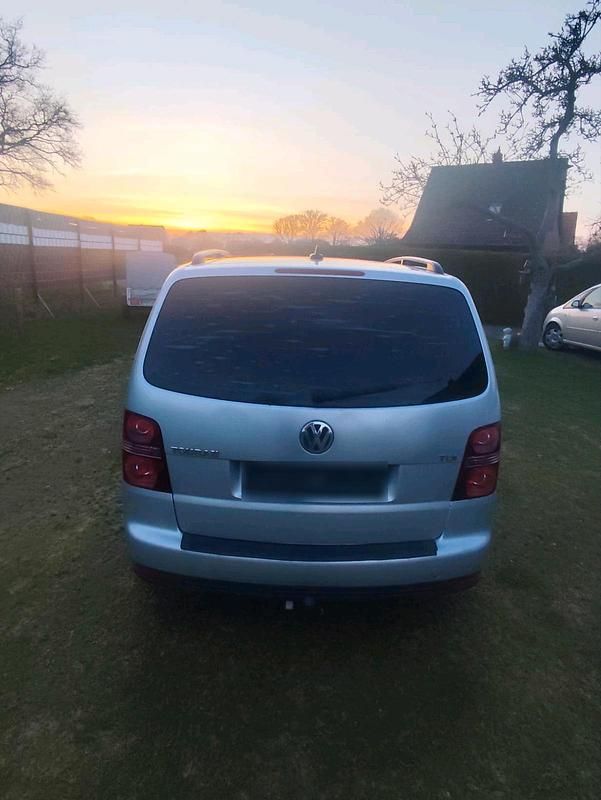Gebraucht VW Touran 105 PS (77 kW) 2007 Van / Kleinbus