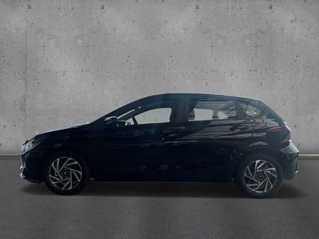 Gebraucht Hyundai i20 Trend 101 PS (74 kW) 2024 Blau Limousine