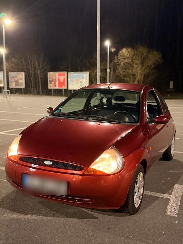 Gebraucht Ford Ka 60 PS (44 kW) 2003 Rot Kleinwagen