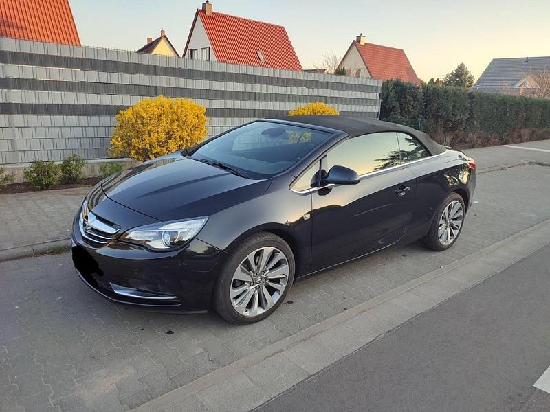 Gebraucht Opel Cascada 140 PS (102 kW) 2016 Schwarz Cabrio