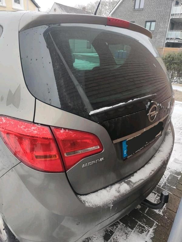 Gebraucht Opel Meriva 90 PS (66 kW) 2012 Silber Van / Kleinbus