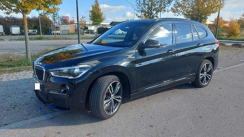 Schwarz Gebraucht 2016 BMW X1 M Sport SUV | 22.950 € (Etwas zu teuer) - Bild 1/4