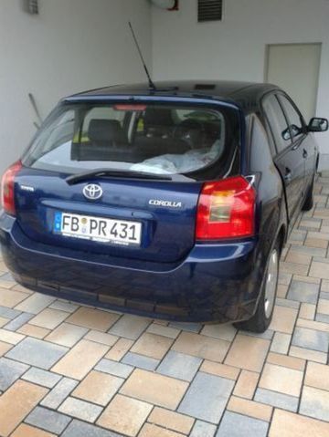 Gebraucht Toyota Corolla Luna 110 PS (80 kW) 2003 Blau metallic Kombi