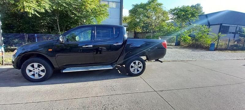 Schwarz Gebraucht 2007 Mitsubishi L200 Abholung | 7.200 € (Superpreis) - Bild 1/4