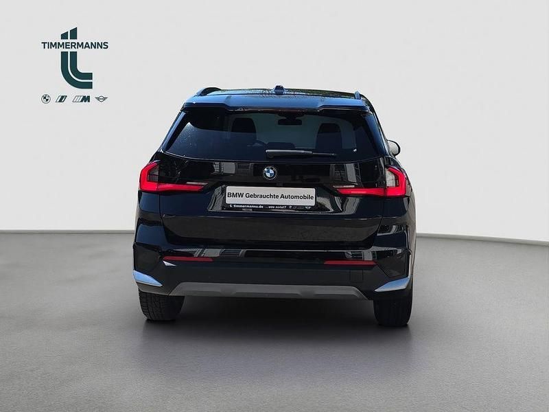 Second-hand BMW X1 150 CP (110 kW) 2023 Negru SUV