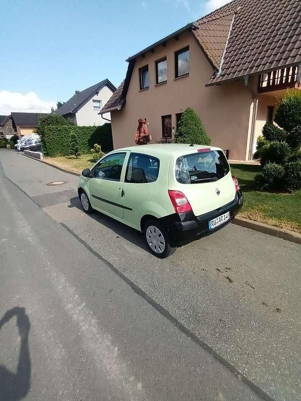 Gebraucht 2009 Renault Twingo Kleinwagen | 666 € (Superpreis) - Bild 1/3