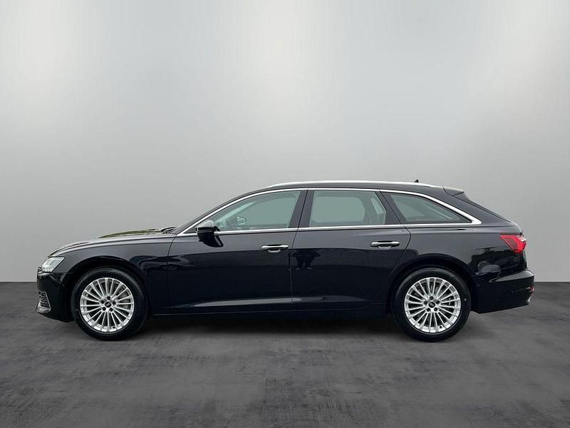 Gebraucht Audi A6 Design 265 PS (194 kW) 2022 Mythosschwarz metallic Kombi