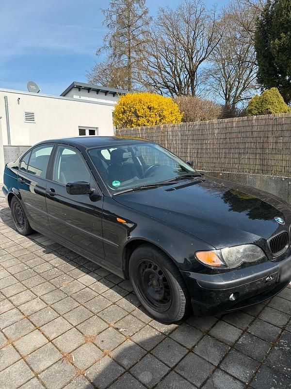 Gebraucht BMW 316 116 PS (85 kW) 2003 Schwarz Limousine