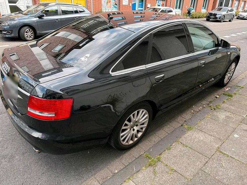 Usado Audi A6 170 HP (125 kW) 2005 Preto Sedan