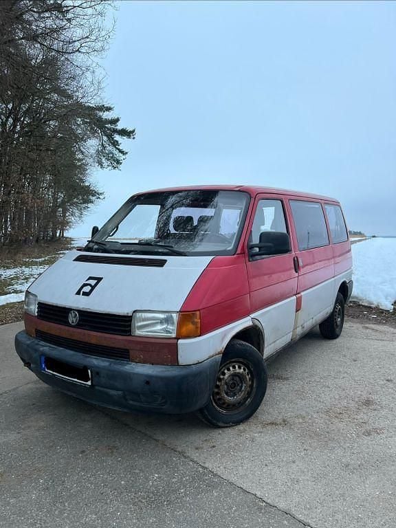 Rot Gebraucht 1998 VW Caravelle Van / Kleinbus | 2.000 € - Bild 1/4