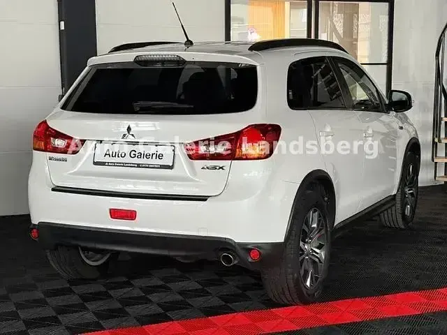 Gebraucht Mitsubishi ASX 150 PS (110 kW) 2017 Weiß SUV
