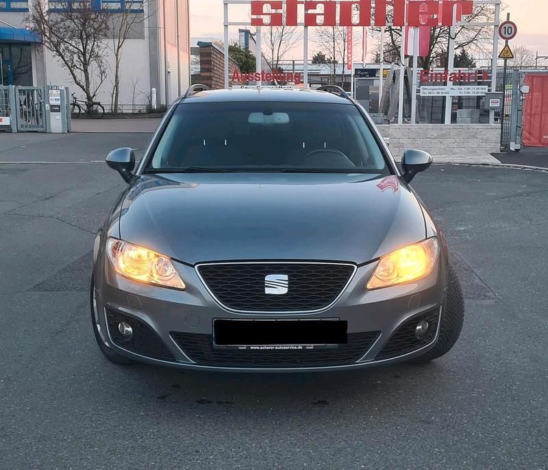 Gebraucht Seat Exeo Style 143 PS (105 kW) 2012 Silber Kombi