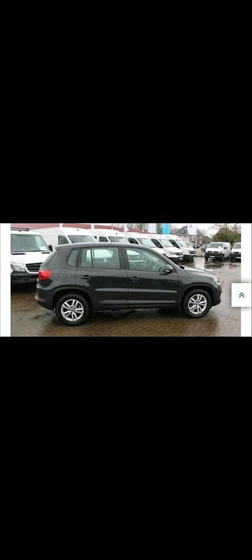 Schwarz Gebraucht 2015 VW Tiguan Sport SUV | 11.080 € (Fairer Preis) - Bild 1/1