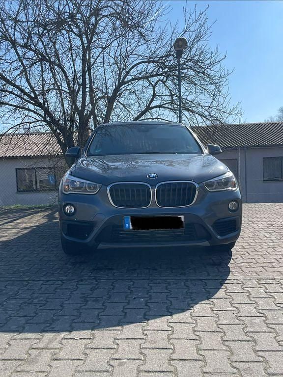 Gebraucht BMW X1 Advantage 190 PS (139 kW) 2018 Grau SUV