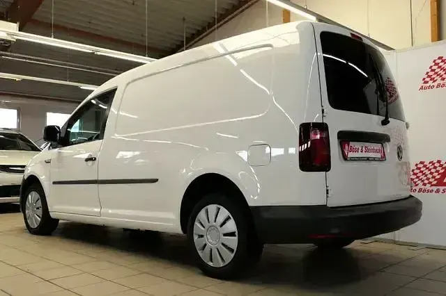 Gebraucht VW Caddy 102 PS (75 kW) 2016 Candyweiss Van / Kleinbus